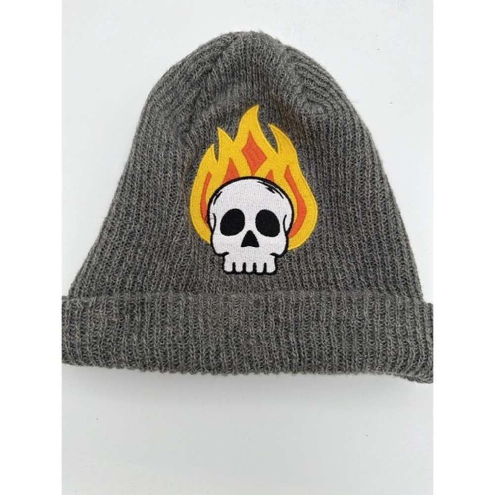 Neff Gray Knit Beanie Skull Flame Patch Winter Hat‎ Acrylic One Size.   3884